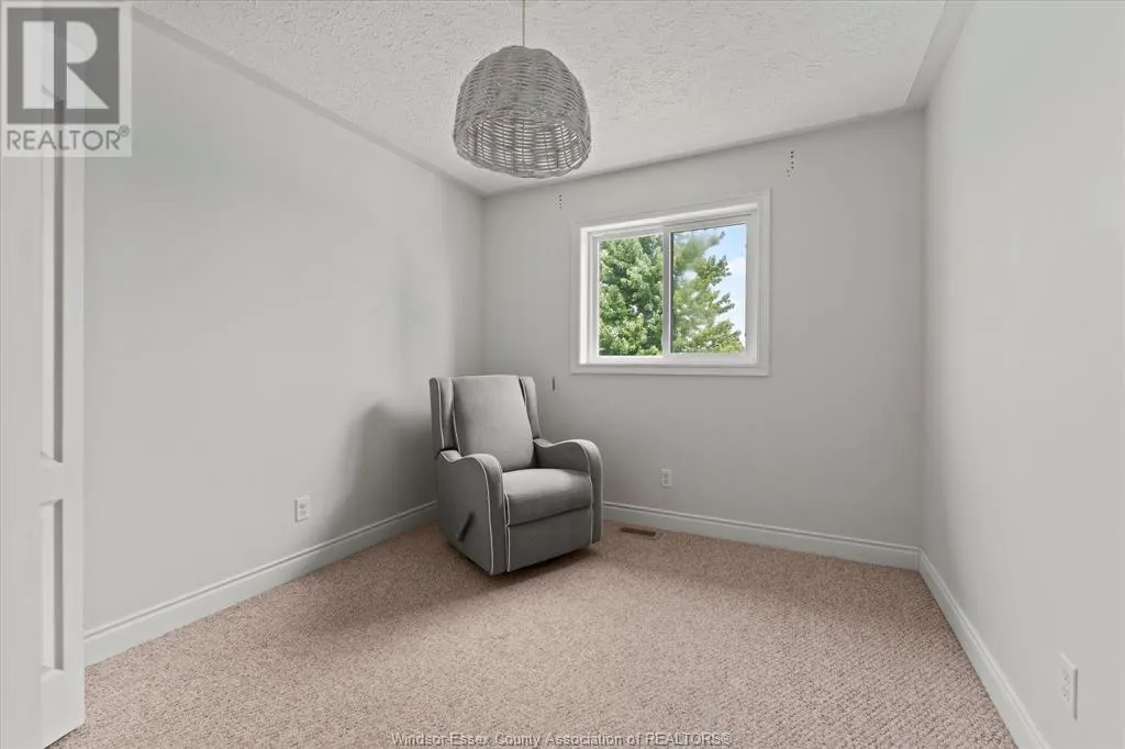 379 SELLICK DRIVE