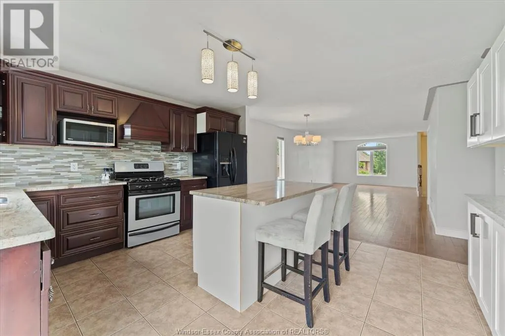 379 SELLICK DRIVE