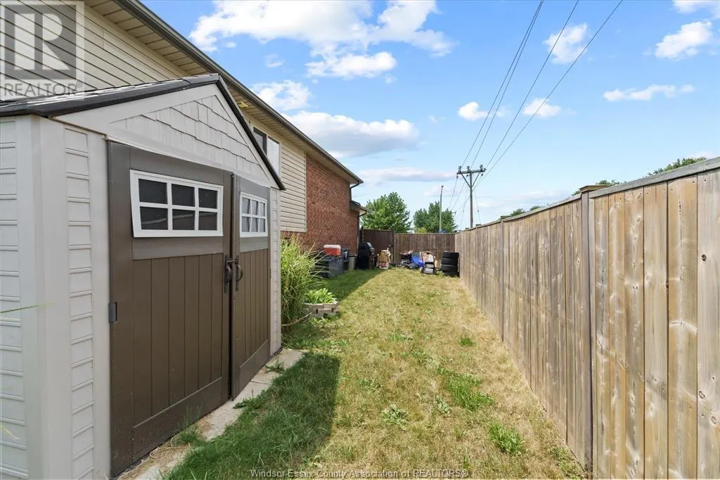 379 SELLICK DRIVE