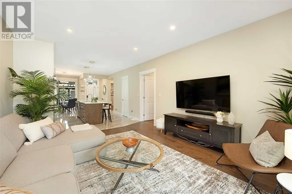 191 EAST PUCE ROAD Unit# 3