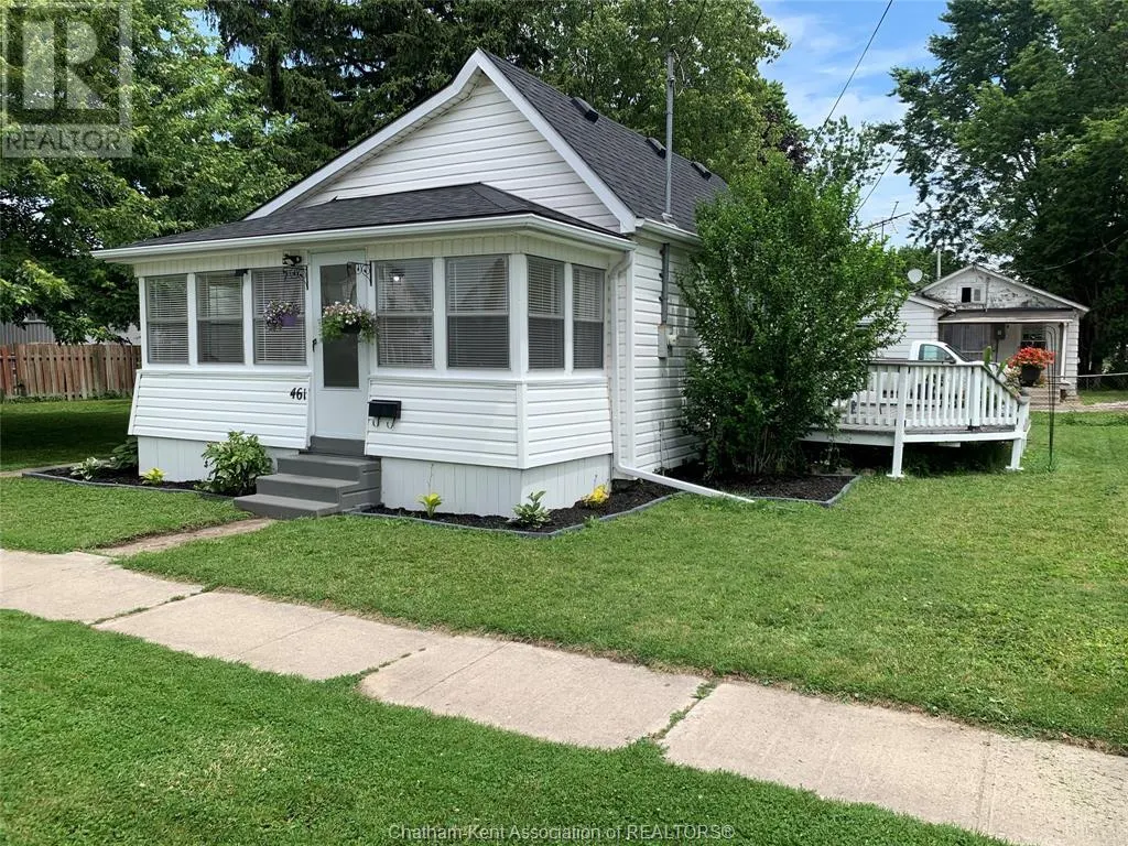 461 SELKIRK STREET