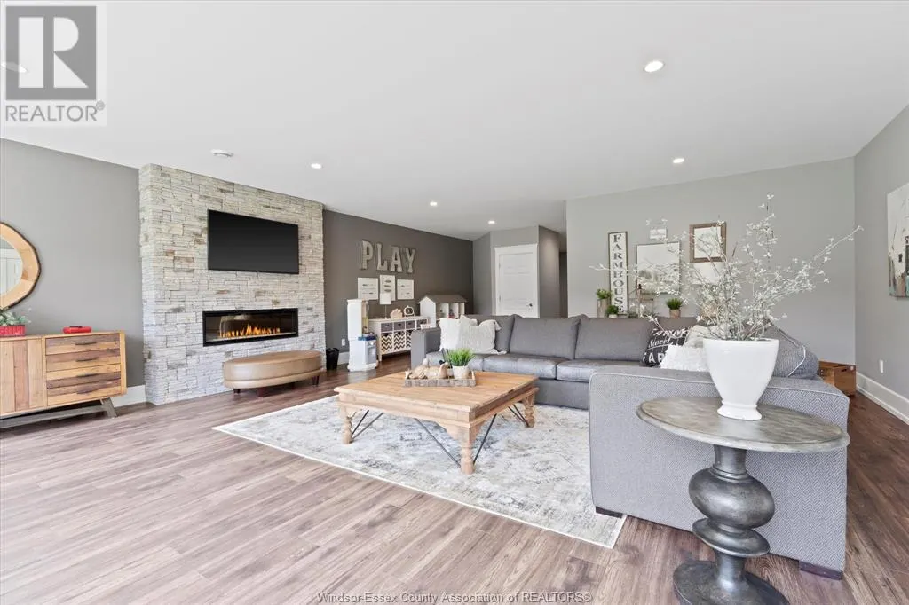 4863 4TH CONCESSION East