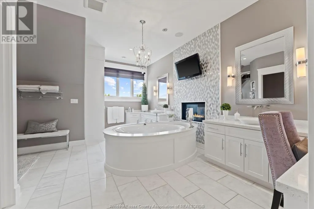 4863 4TH CONCESSION East