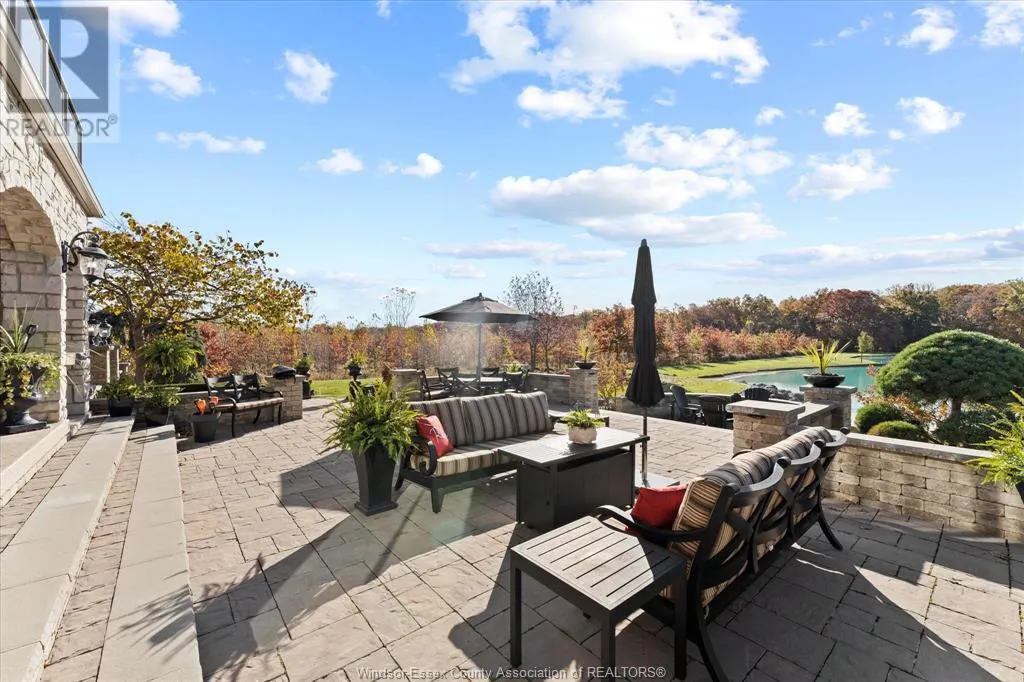 4863 4TH CONCESSION East