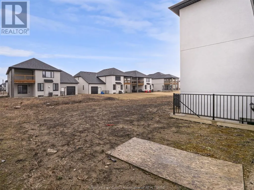 216 Cowan COURT