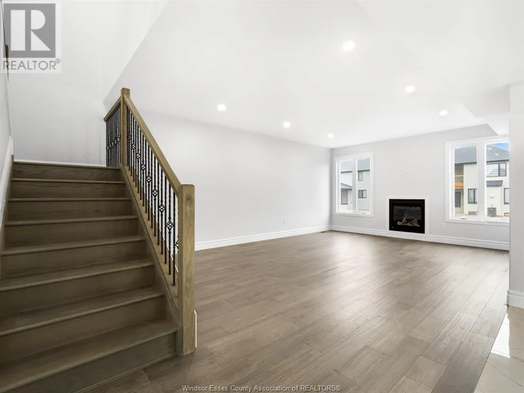 216 Cowan COURT
