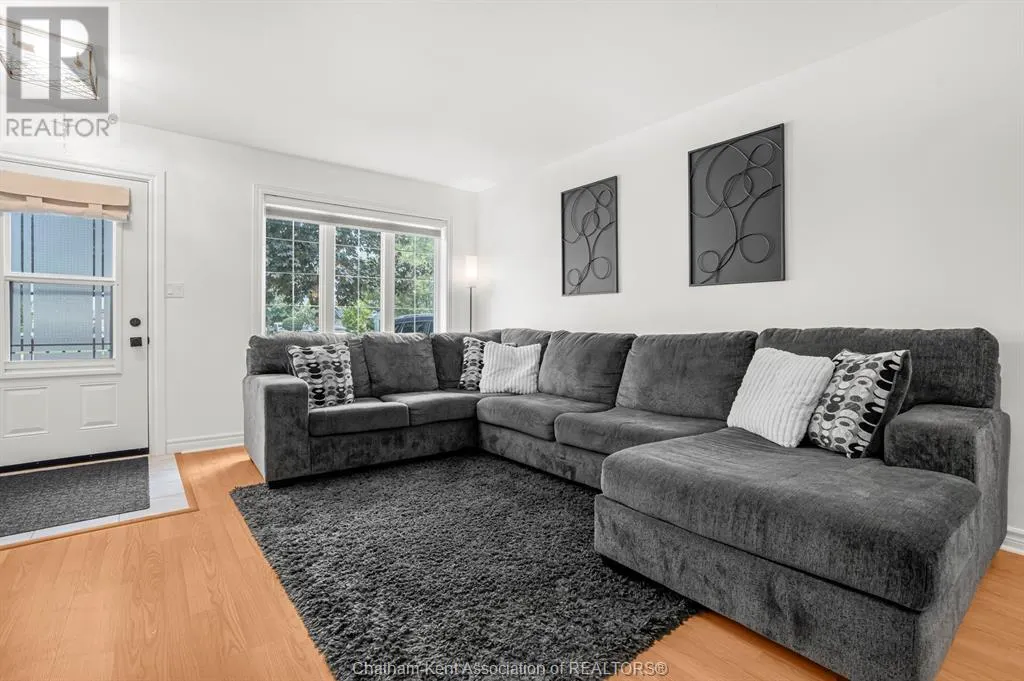 22 Fieldstone PLACE