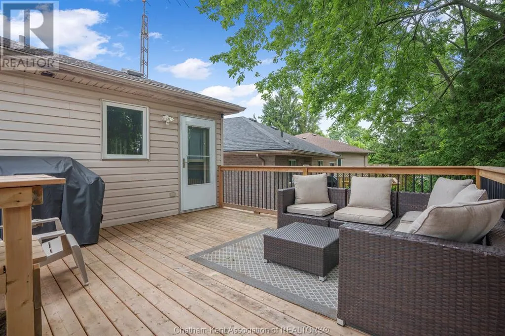 22 Fieldstone PLACE