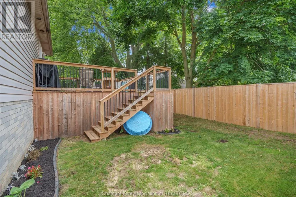 22 Fieldstone PLACE