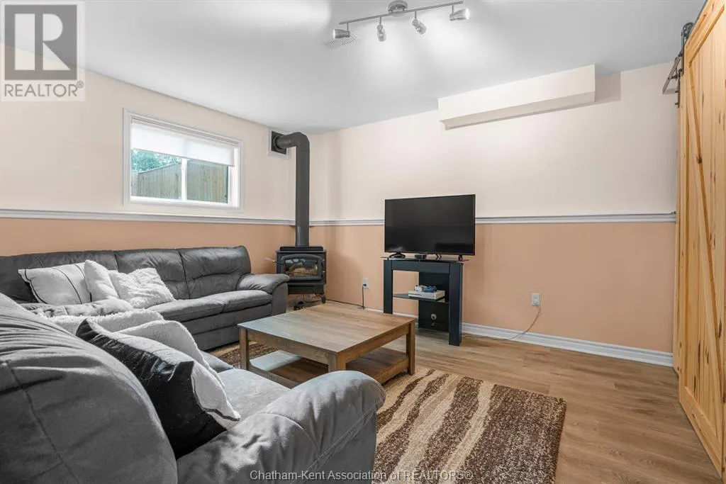 22 Fieldstone PLACE