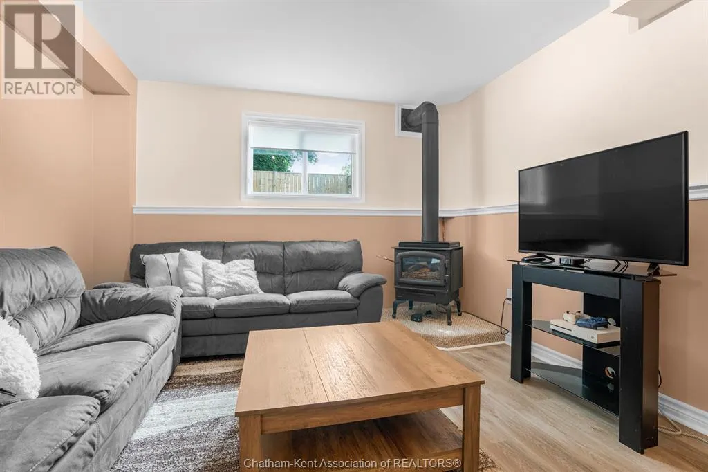 22 Fieldstone PLACE