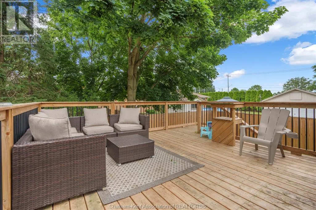 22 Fieldstone PLACE
