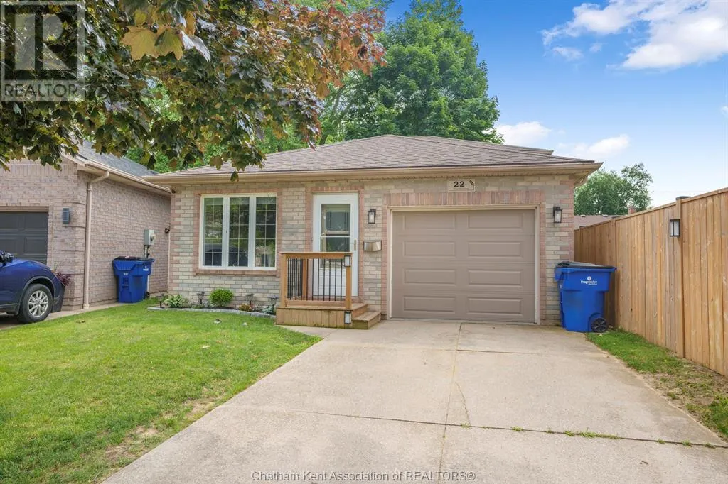 22 Fieldstone PLACE