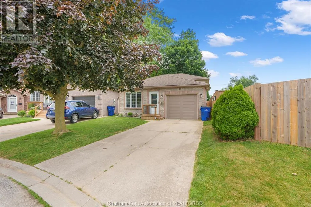 22 Fieldstone PLACE