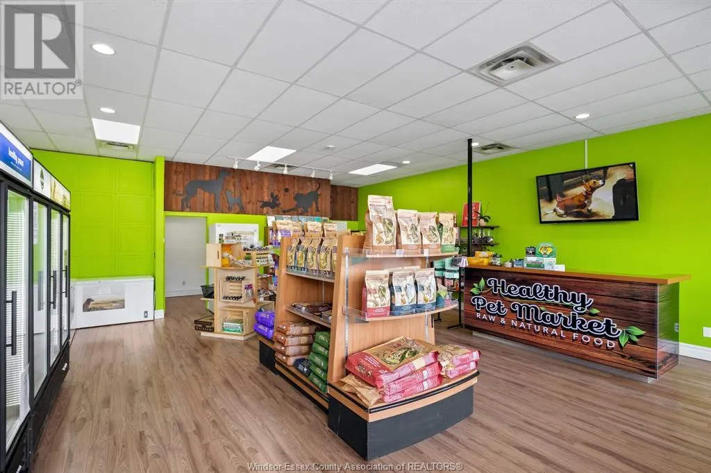 13127 TECUMSEH ROAD East