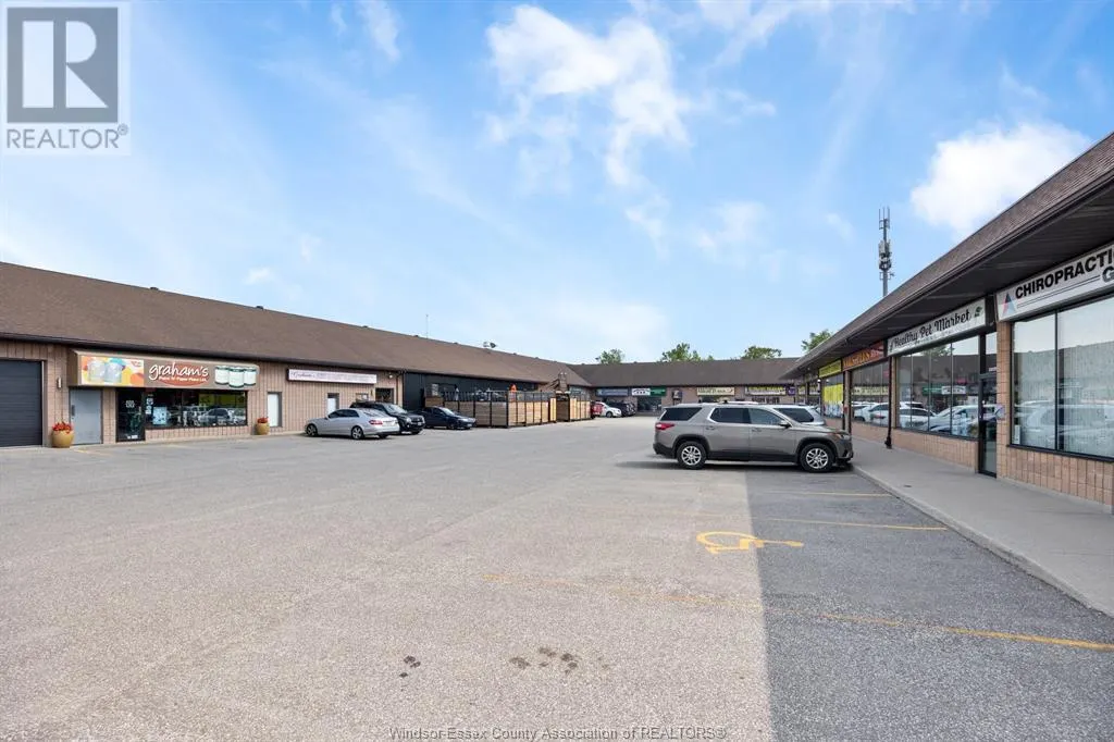 13127 TECUMSEH ROAD East