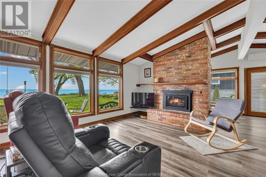 1711 HERITAGE ROAD