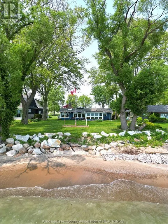 1711 HERITAGE ROAD