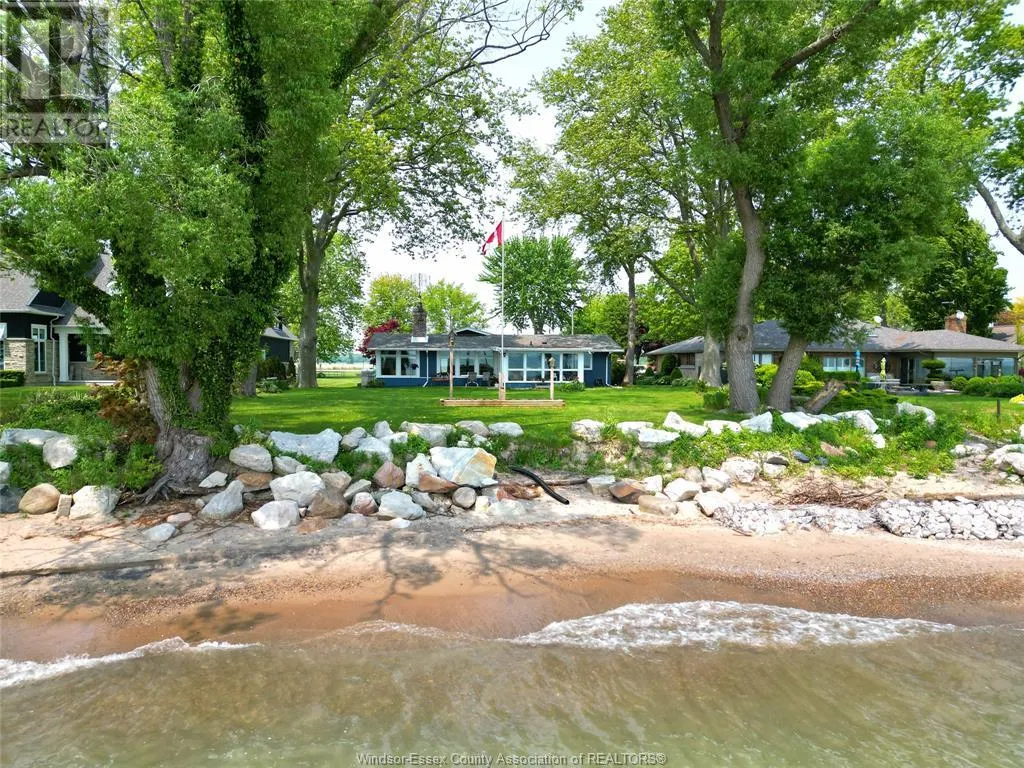 1711 HERITAGE ROAD