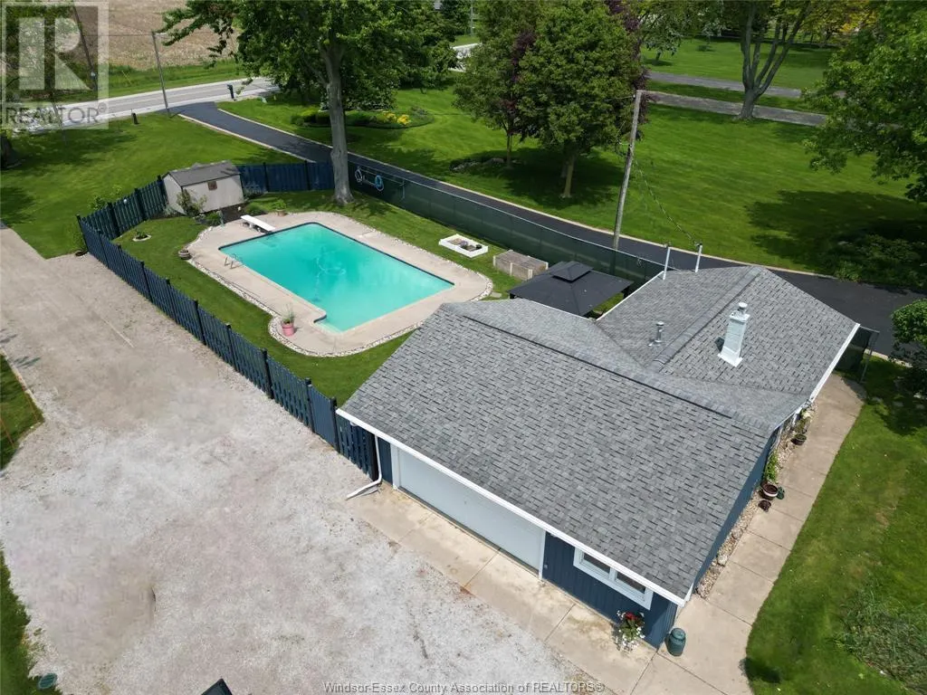 1711 HERITAGE ROAD