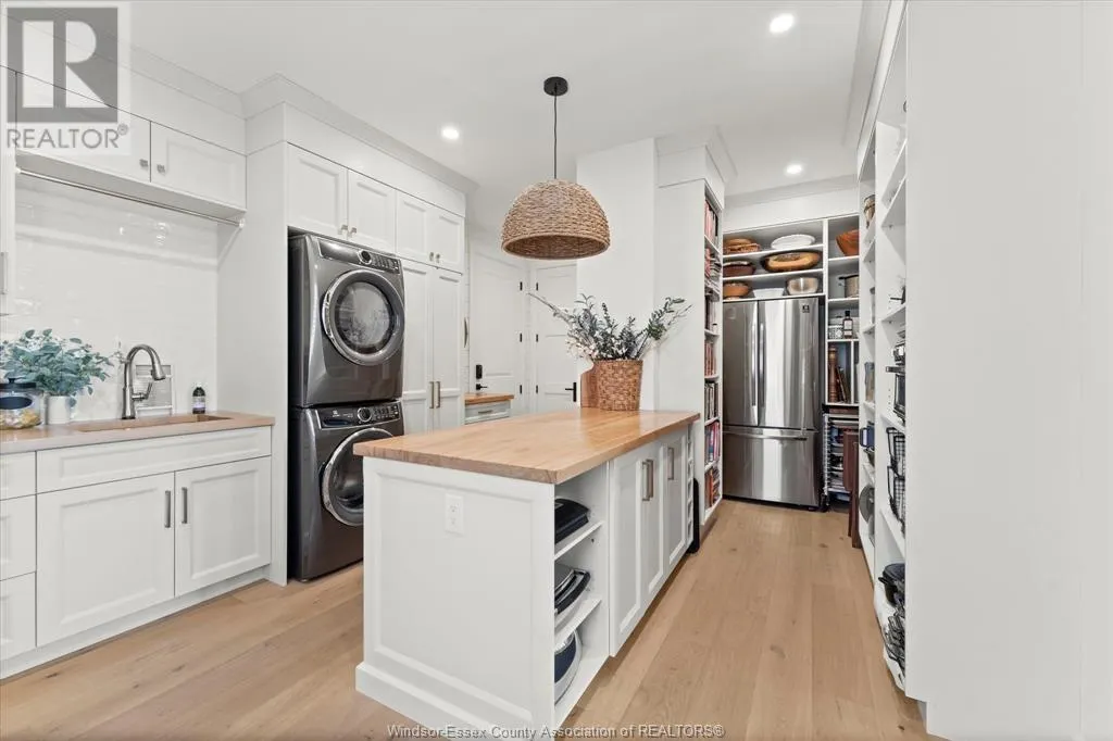 317 CRYSTAL BAY DRIVE