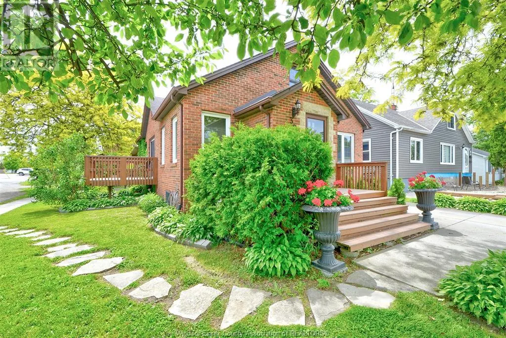 38 CAMERON AVENUE