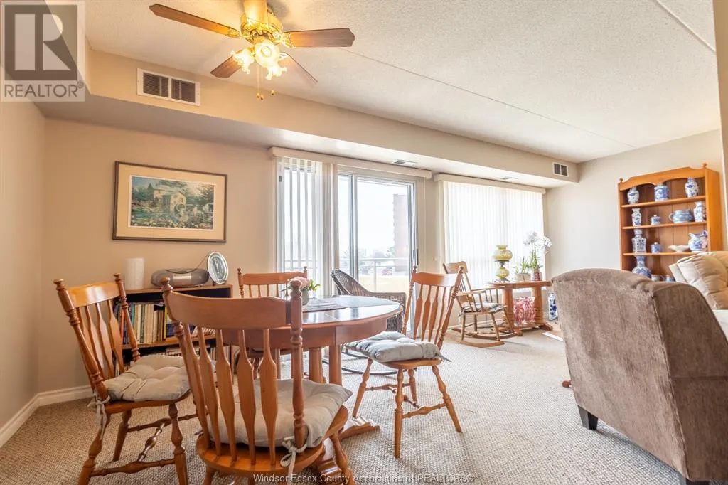 99 ROBSON Unit# 203