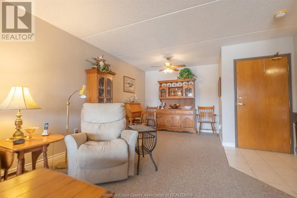 99 ROBSON Unit# 203