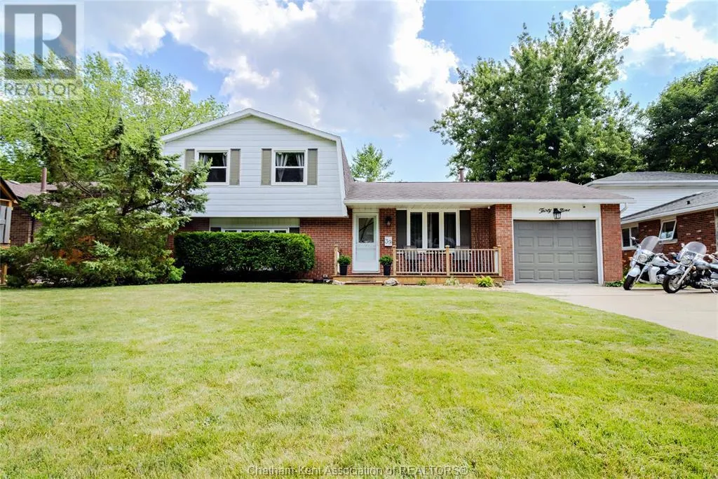 39 Parkwood DRIVE