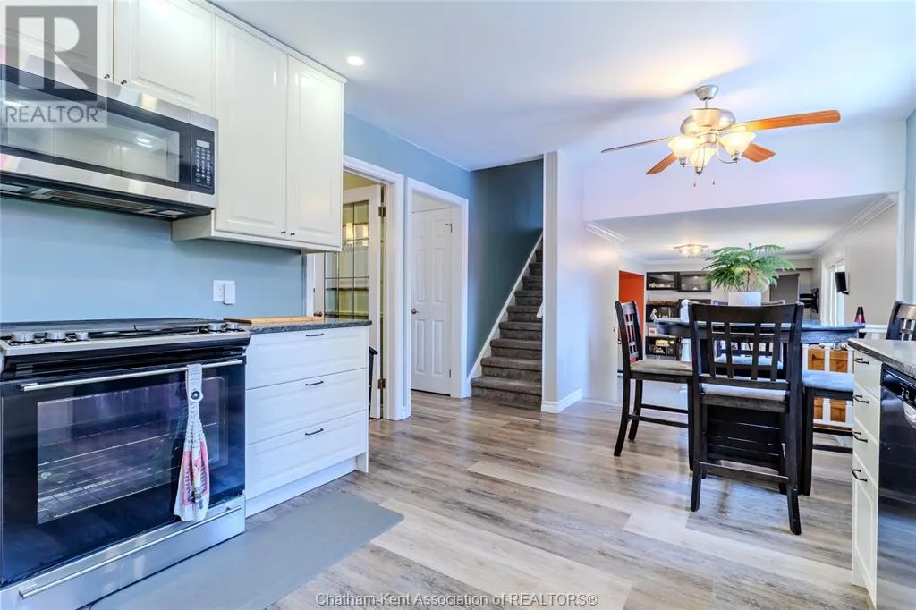39 Parkwood DRIVE