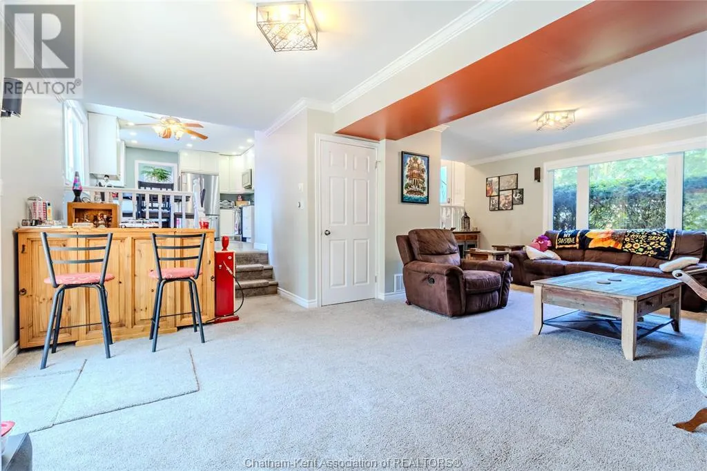 39 Parkwood DRIVE