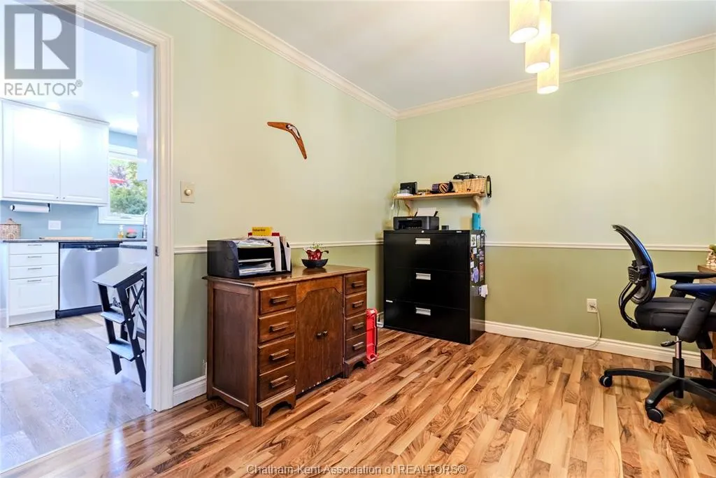 39 Parkwood DRIVE