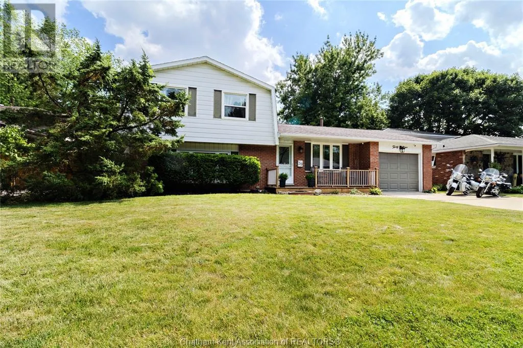 39 Parkwood DRIVE