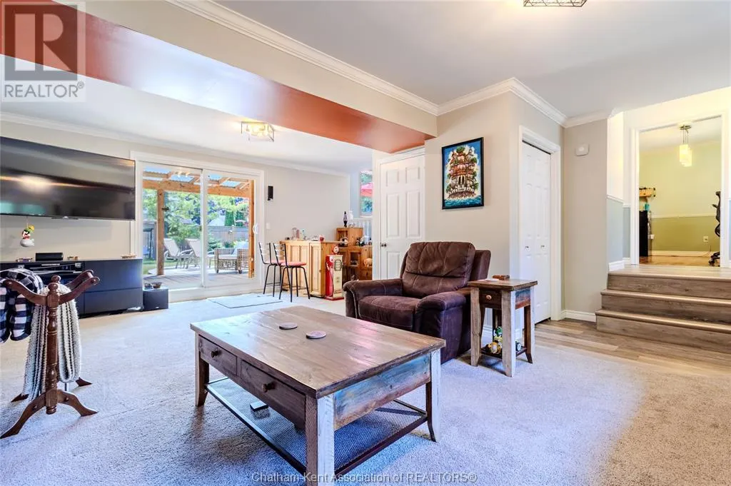 39 Parkwood DRIVE