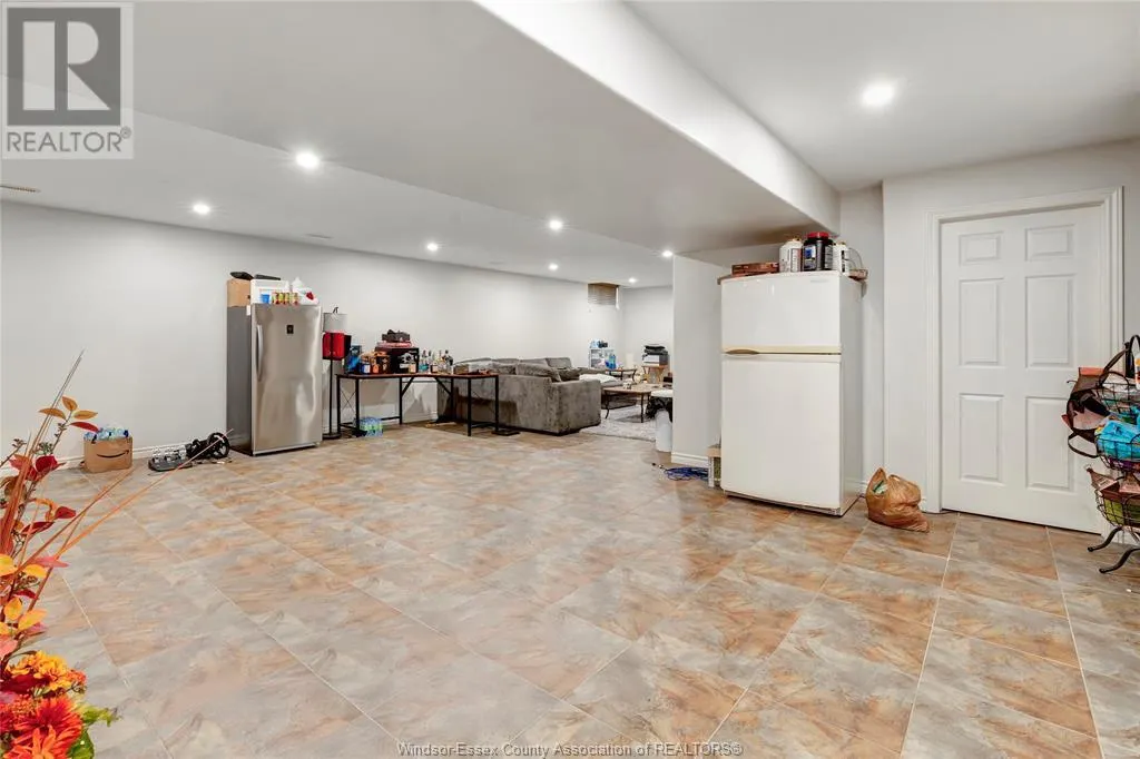 201 ELLISON AVENUE