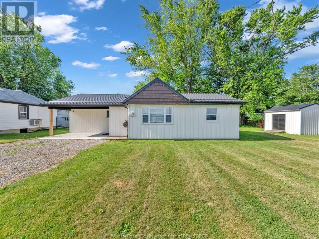 2416 Fox Run ROAD