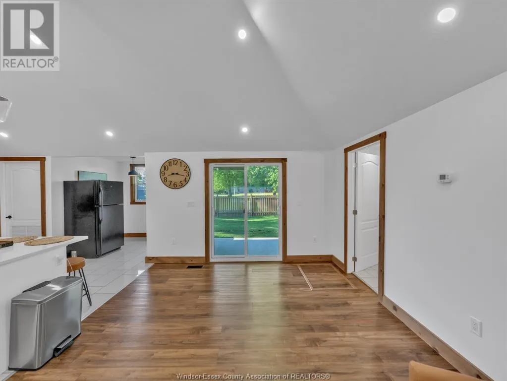 2416 Fox Run ROAD