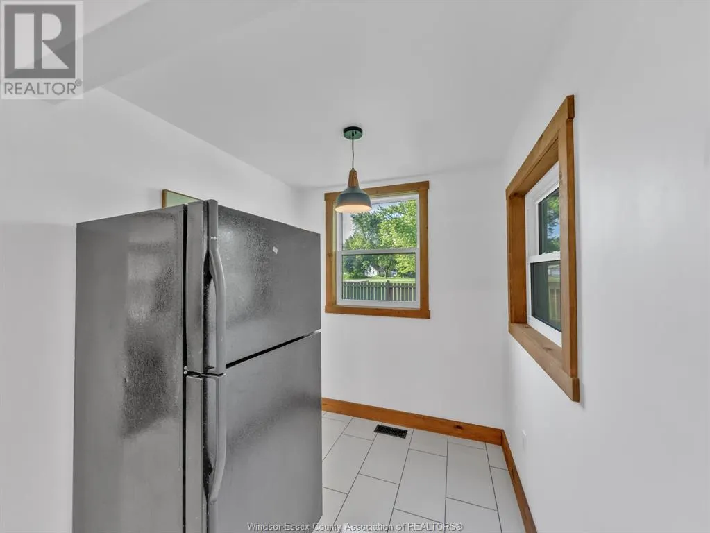 2416 Fox Run ROAD