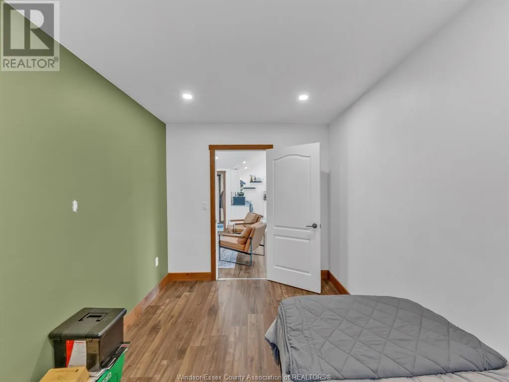 2416 Fox Run ROAD