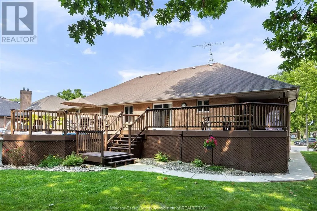 217 WOODLAND DRIVE