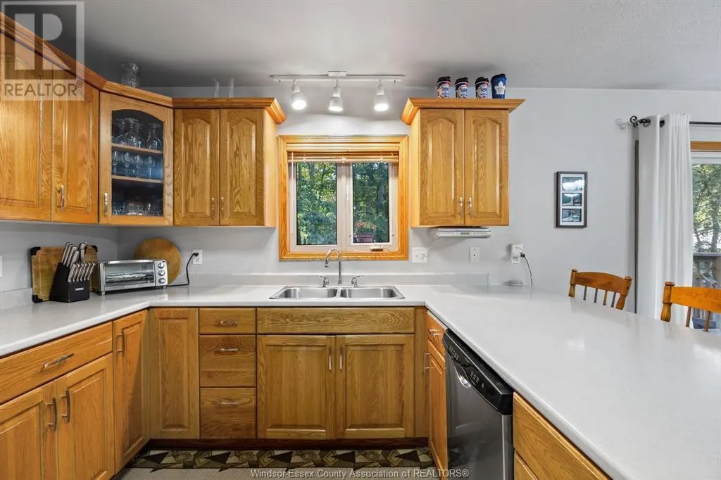 217 WOODLAND DRIVE