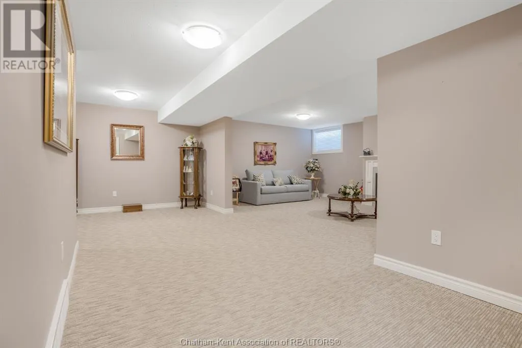 133 COTTAGE PLACE