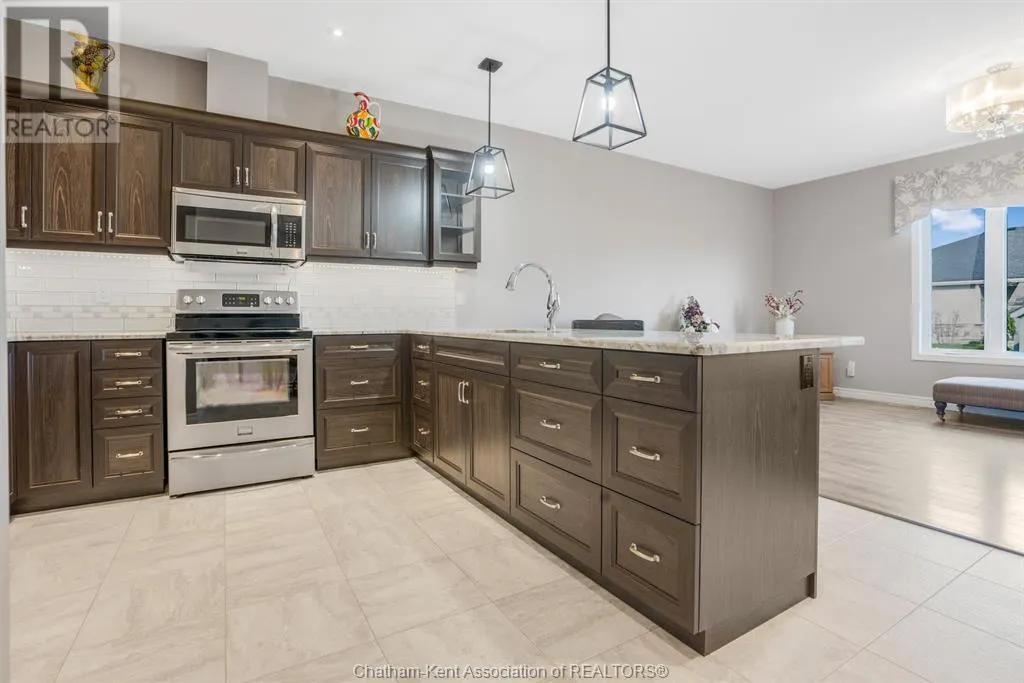 133 COTTAGE PLACE
