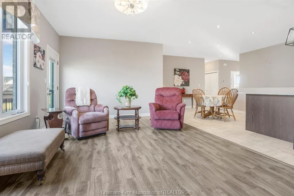 133 COTTAGE PLACE