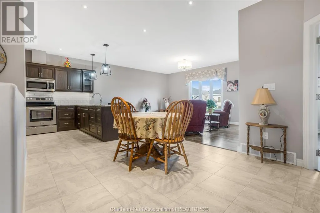 133 COTTAGE PLACE
