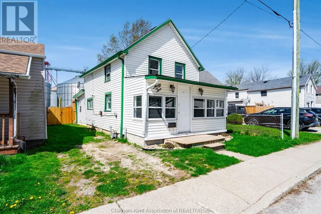 32 Degge STREET