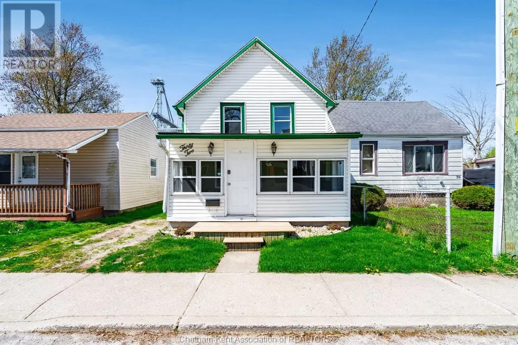 32 Degge STREET
