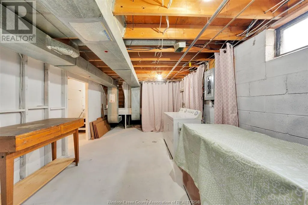440 FRYER STREET