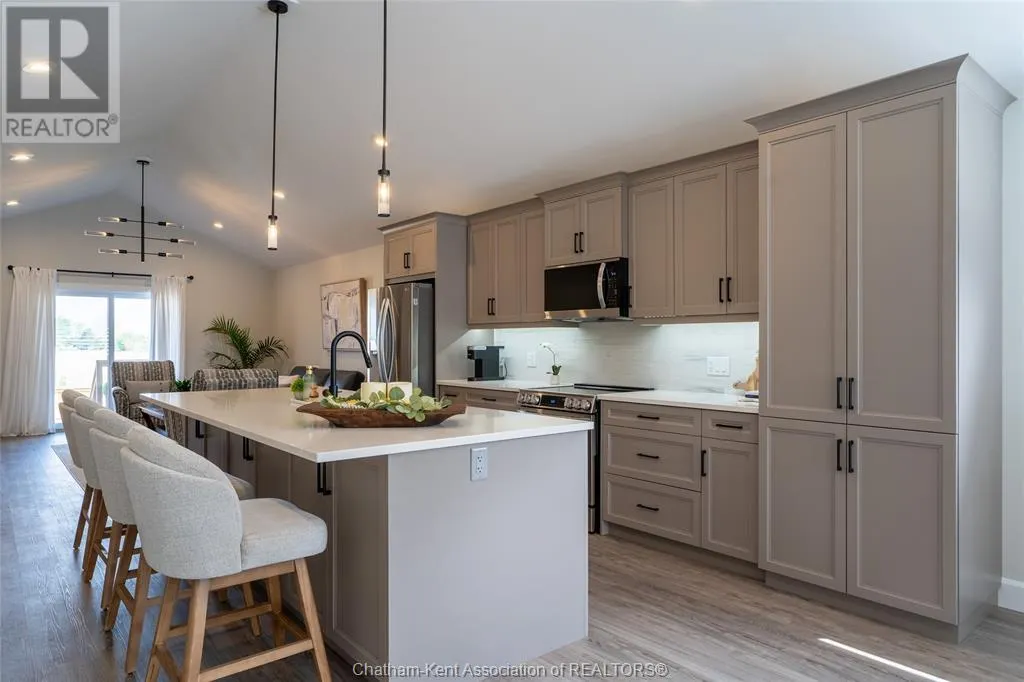17 Baffin WAY