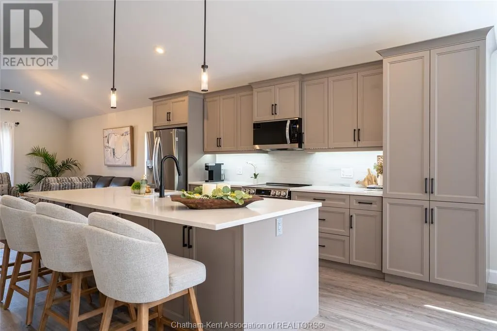 17 Baffin WAY